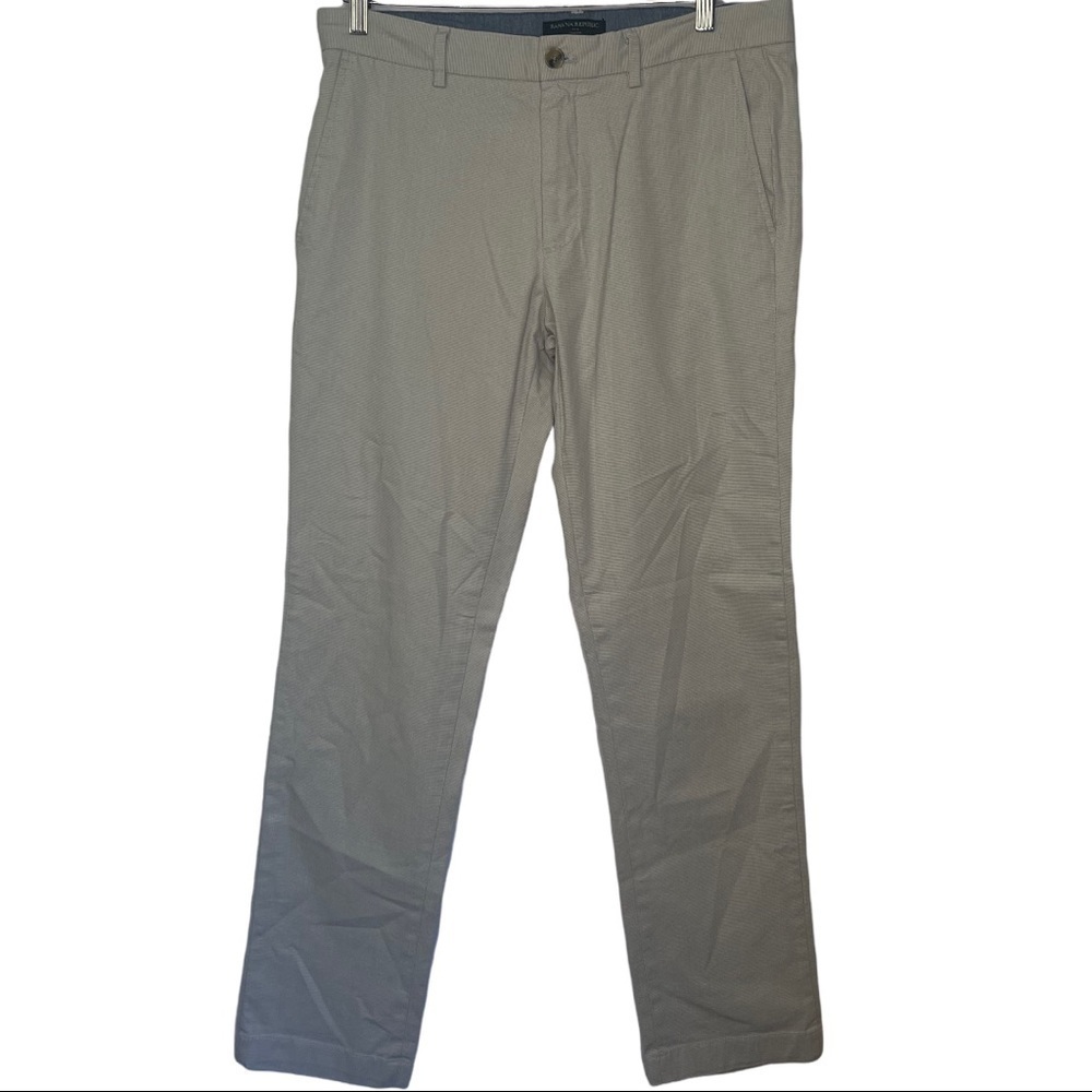 Banana Republic Men’s Slim Fit 32 x 32” Light Grey Tapered Leg Casual Dr…